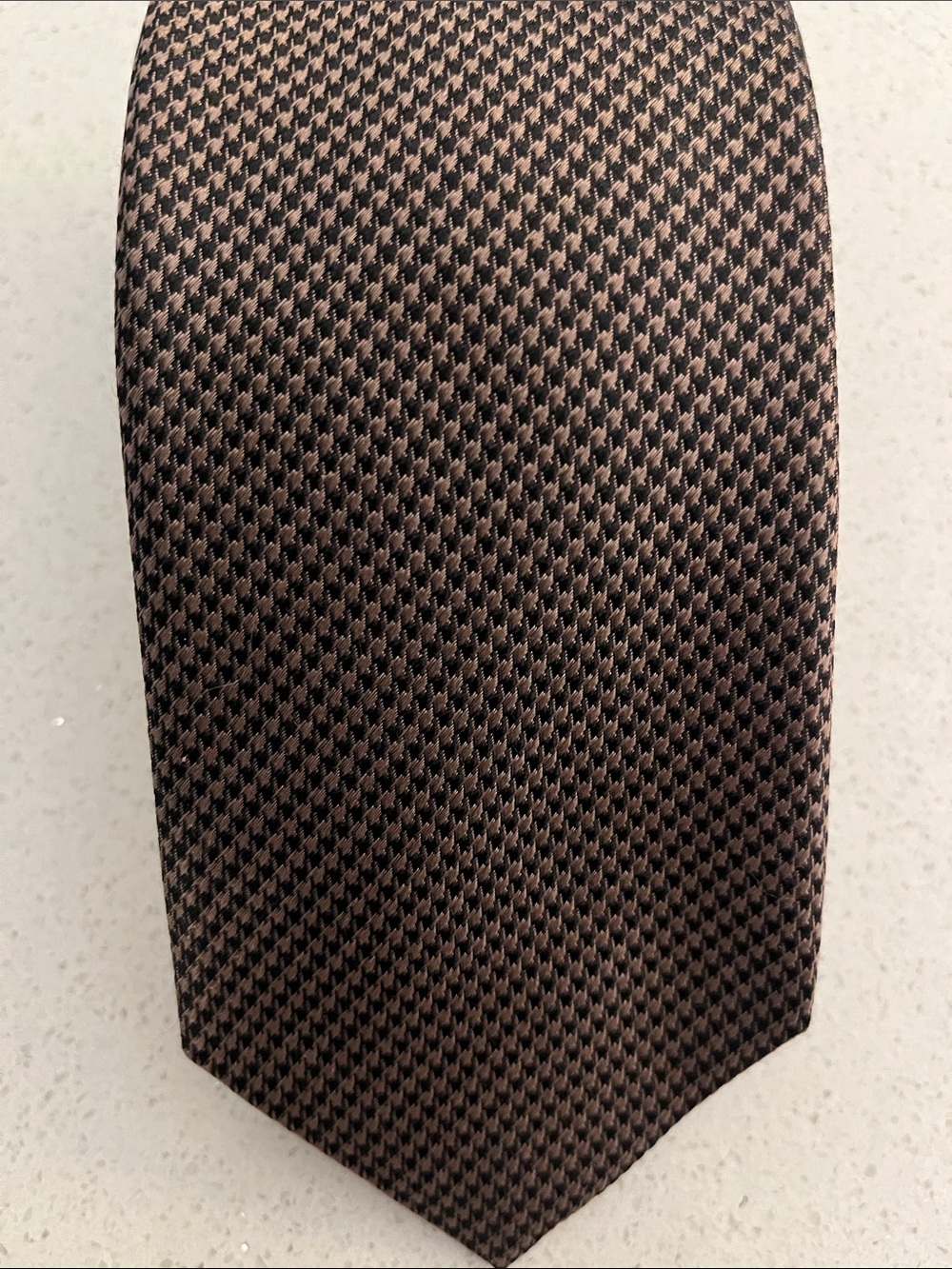 Zanetti Men's Brown Micro-Pattern Tie - 100% Silk like new.